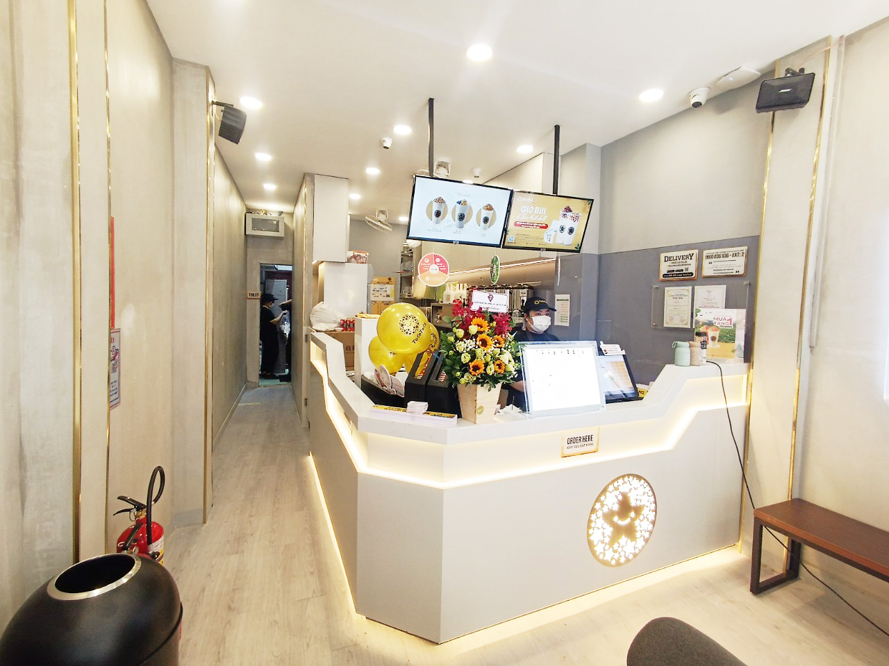 ToCoToCo Lê Văn Sỹ khai trương