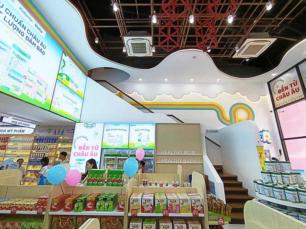 shop mẹ và bé lê văn sỹ
