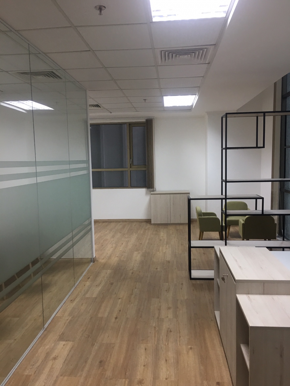 thiết kế nội thất văn phòng đẹp hcm