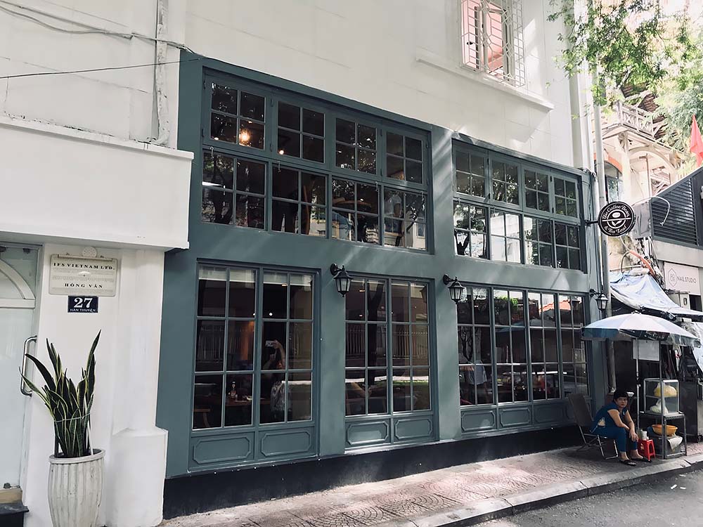 the coffee bean and tea leaf viet foundation