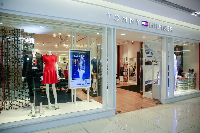 cửa hàng tommy hilfiger vincom bà triệu cửa hàng tommy hilfiger vincom bà triệu
